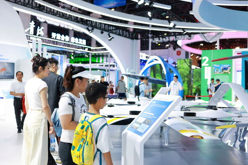 低空經(jīng)濟(jì)領(lǐng)航未來 西博會(huì)成都館人氣爆棚 西博視界